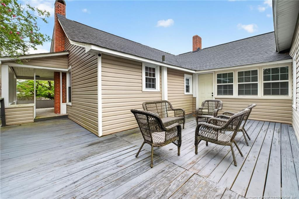 423 E Edinborough Avenue - Photo 39