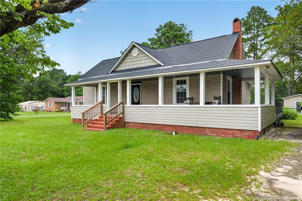 423 E Edinborough Avenue - Photo 3