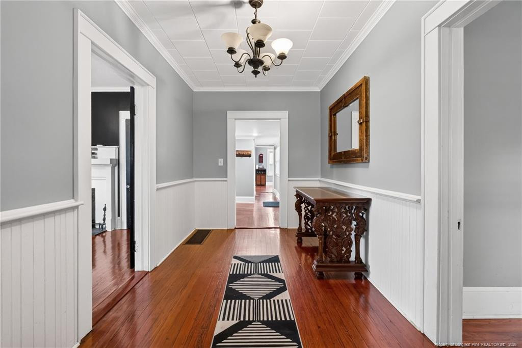 423 E Edinborough Avenue - Photo 5