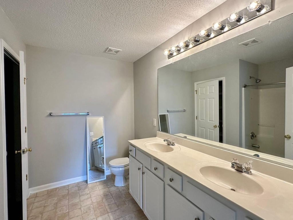 816 Vonkramer Court - Photo 22
