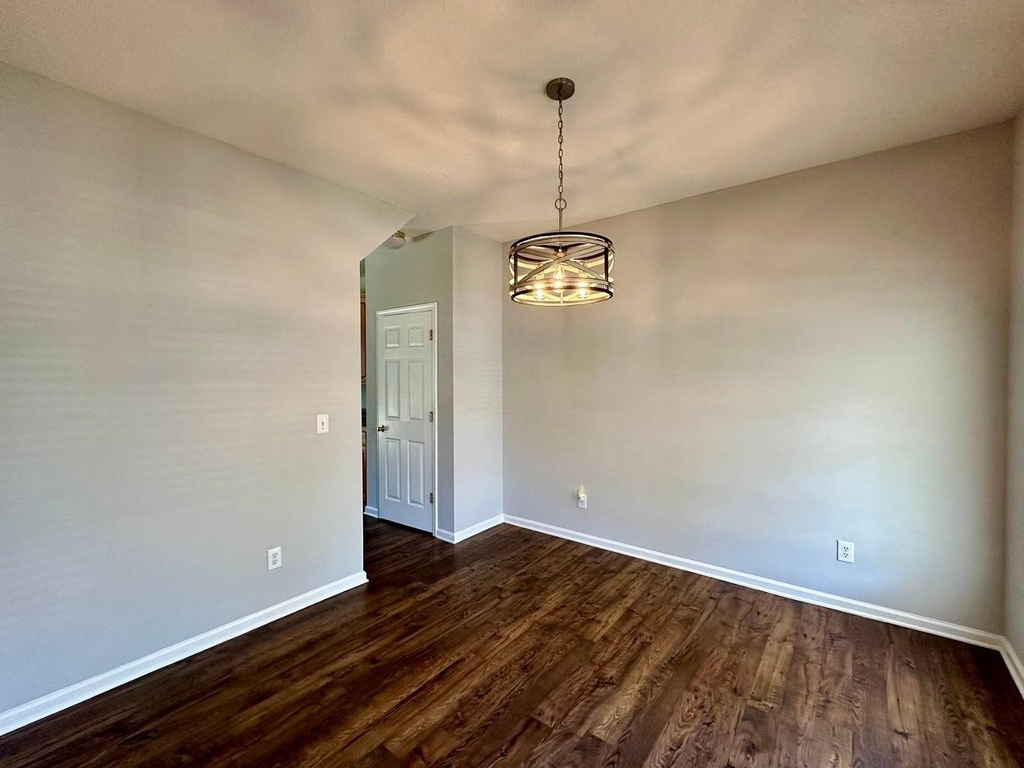 816 Vonkramer Court - Photo 5