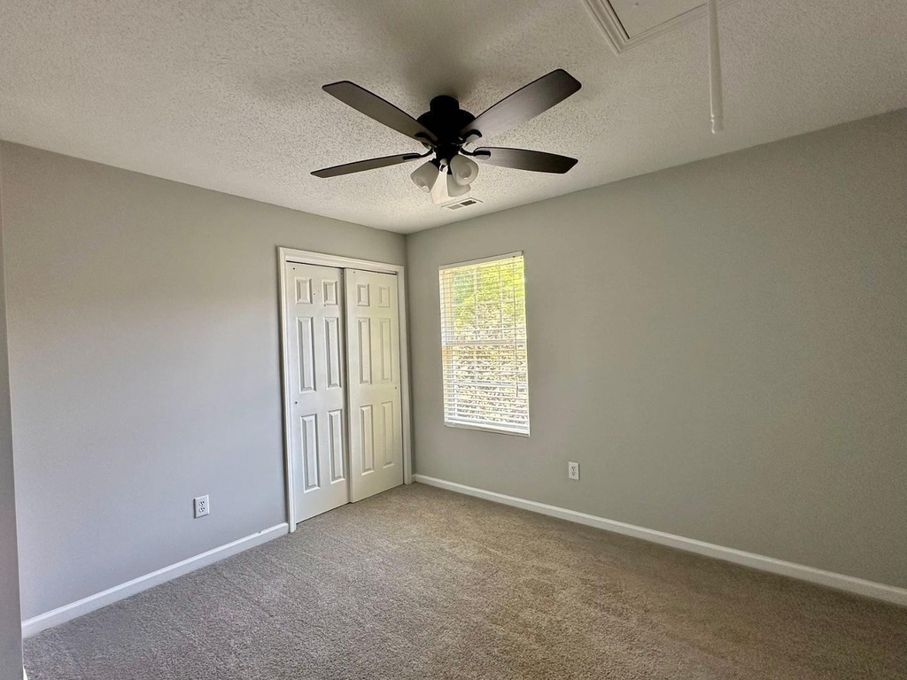 816 Vonkramer Court - Photo 18