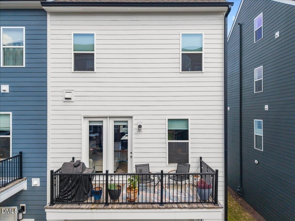 1418 Grove Village Road - Photo 31