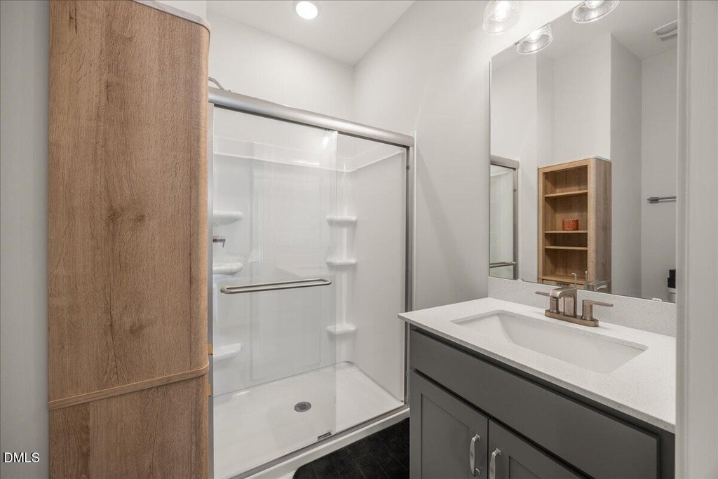 1418 Grove Village Road - Photo 5