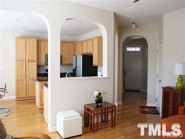 206 Royal Tower Way - Photo 5