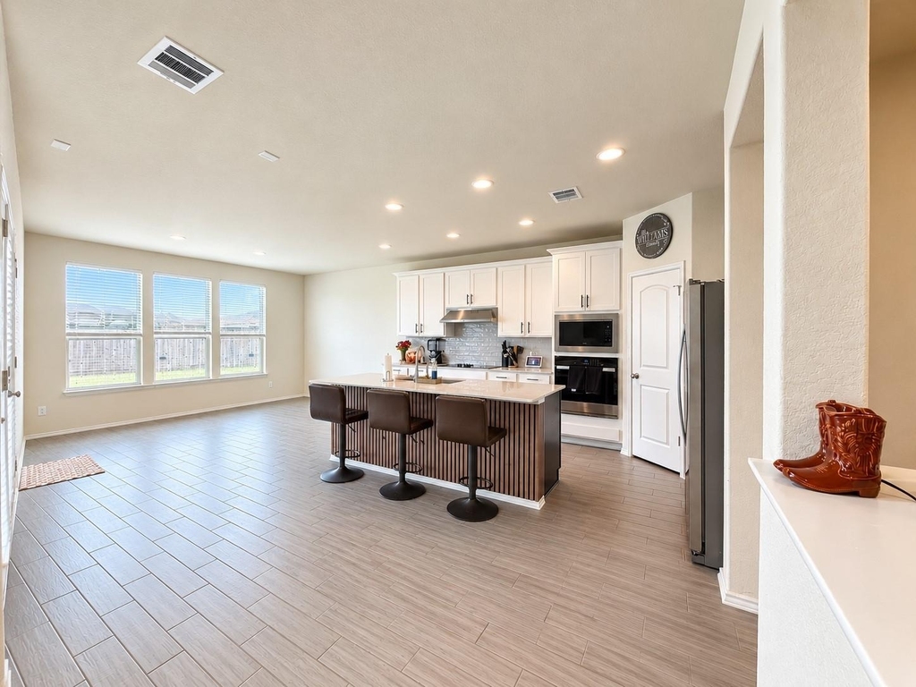 4015 Wild Bloom Rd - Photo 4
