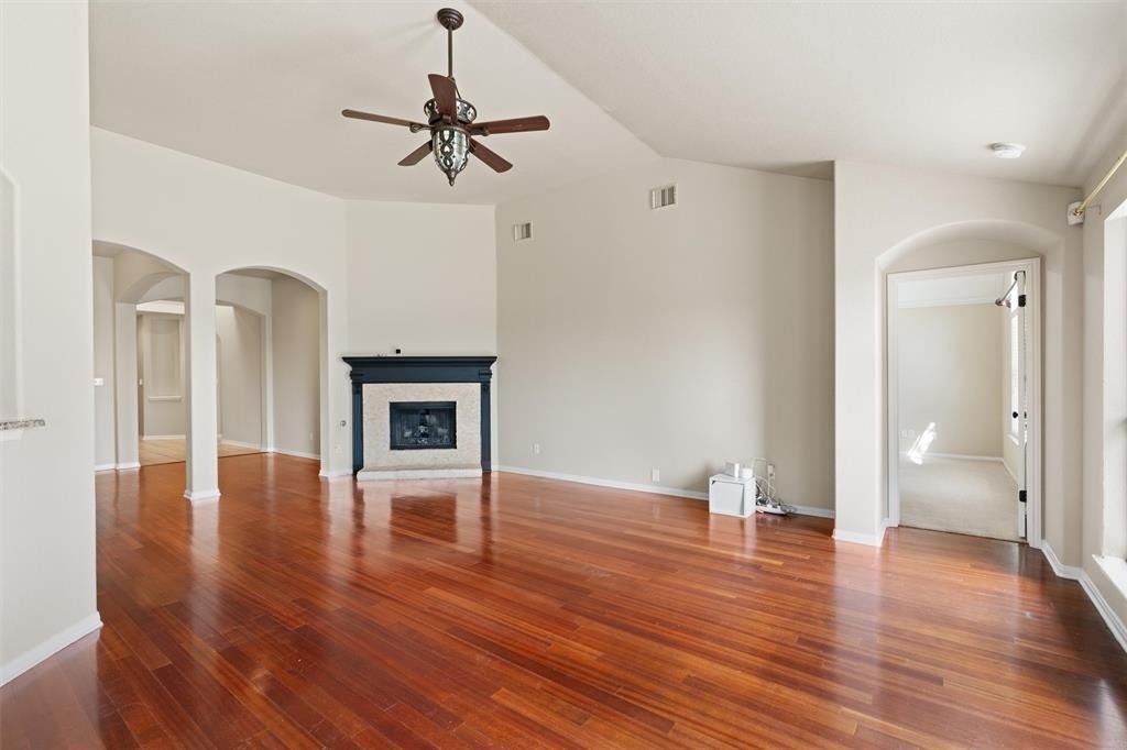 725 Botany Bay Cir - Photo 4