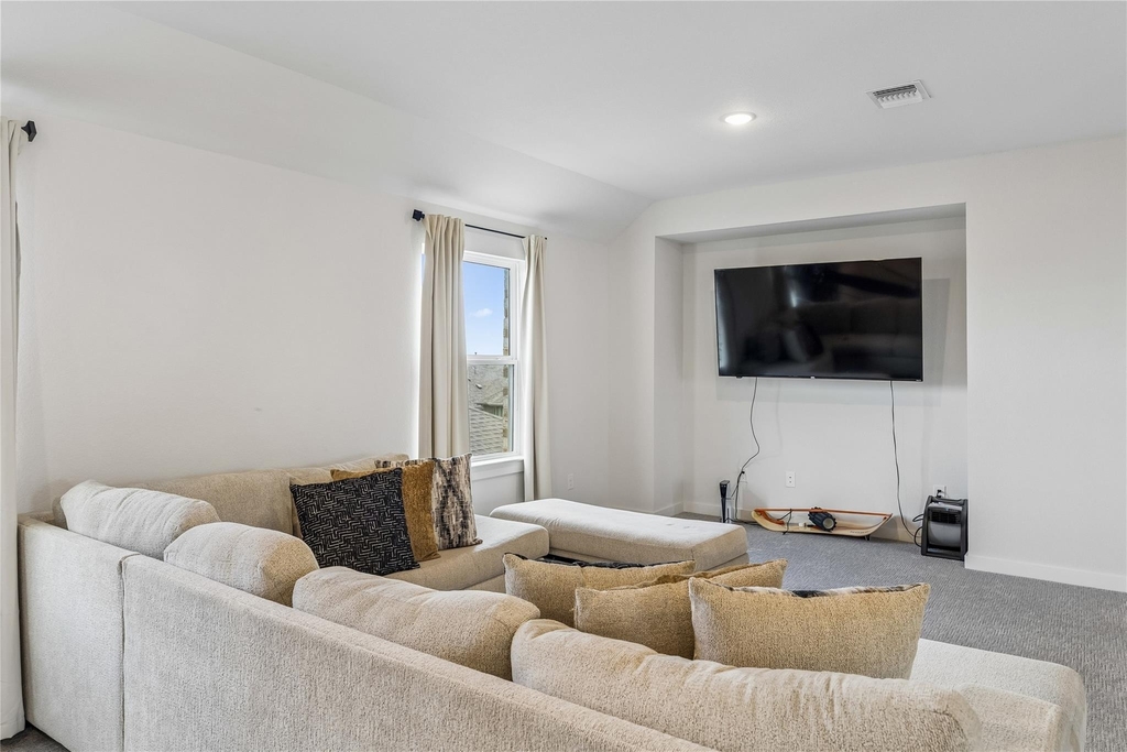 684 Billowing Way - Photo 31