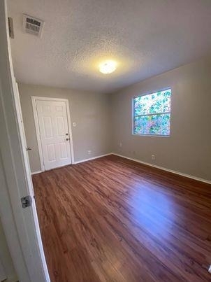 9806 Roxanna Dr - Photo 6
