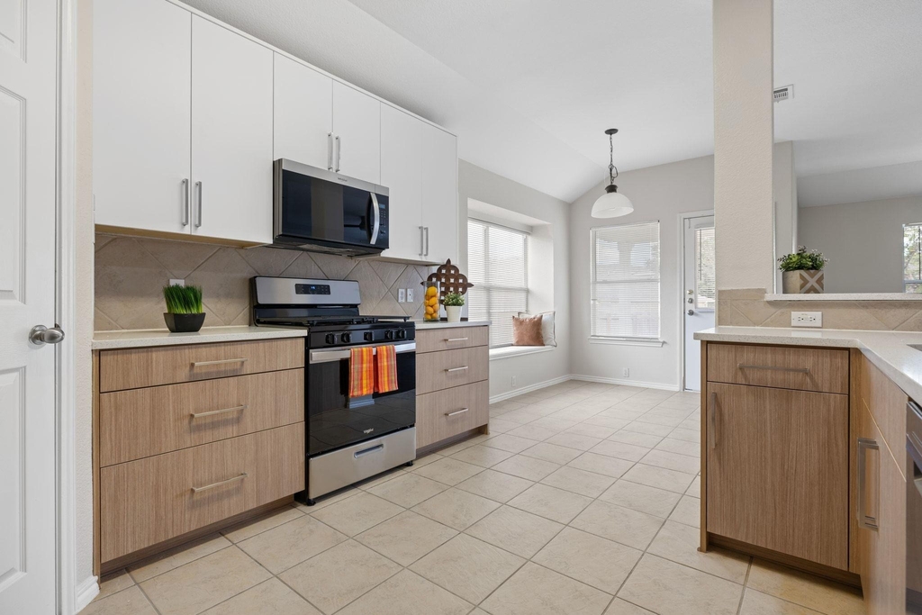 3312 Porter Creek Cv - Photo 11