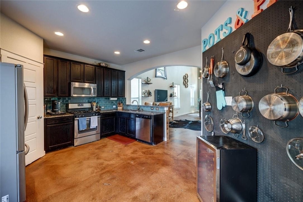 2101 Rivers Edge Way - Photo 8