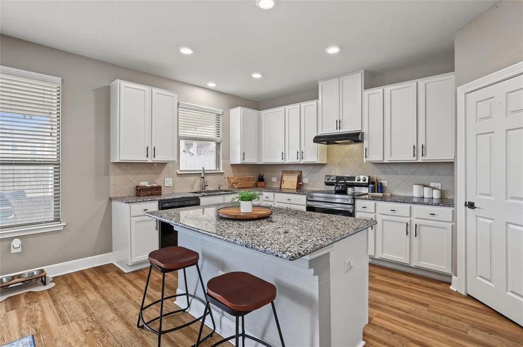 7501 Janes Ranch Rd - Photo 5