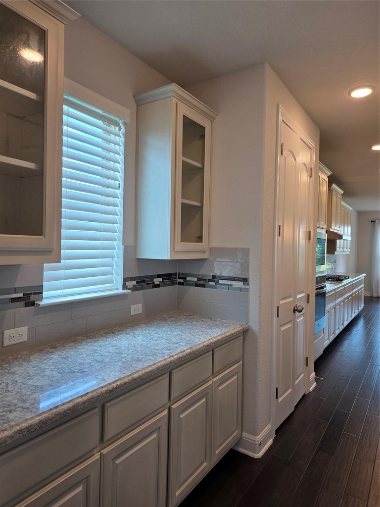 2744 Reunion Blvd - Photo 10