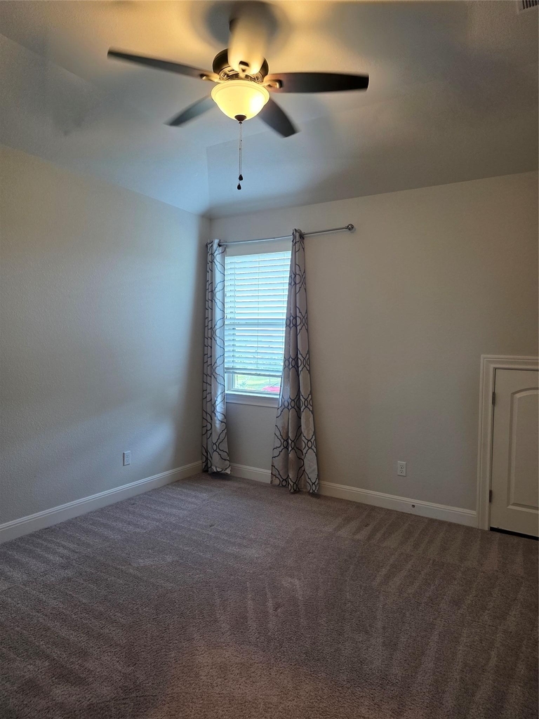 2744 Reunion Blvd - Photo 18