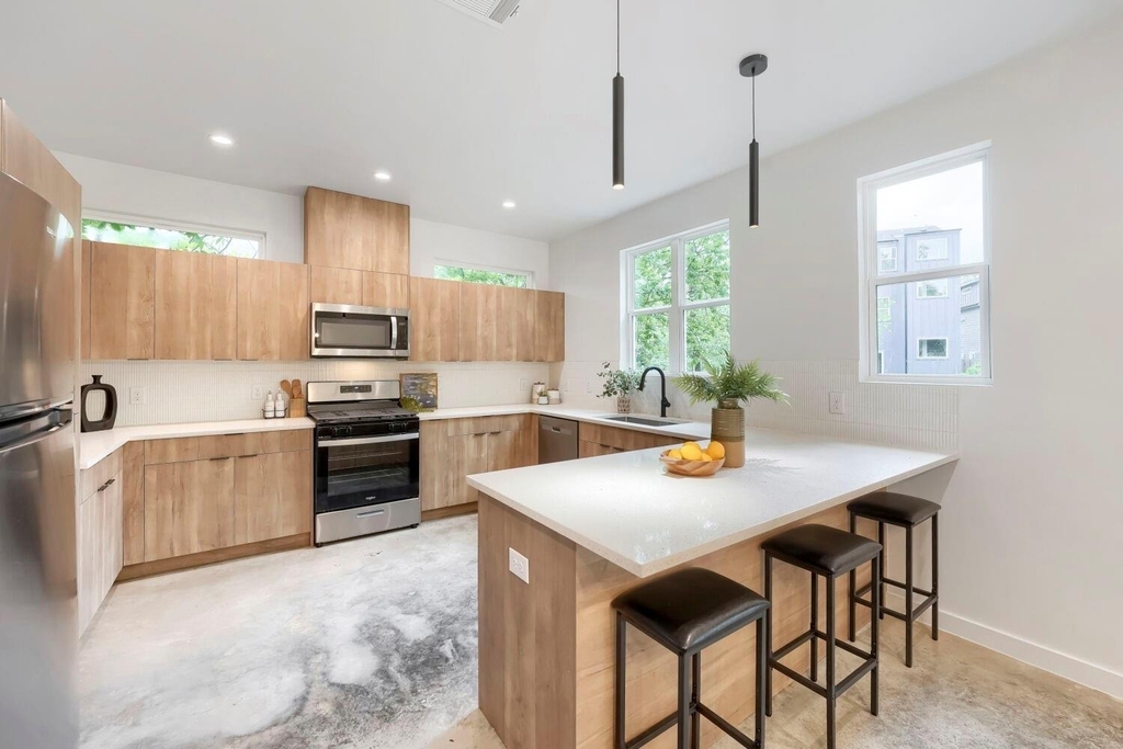 4805 Sara Dr - Photo 11