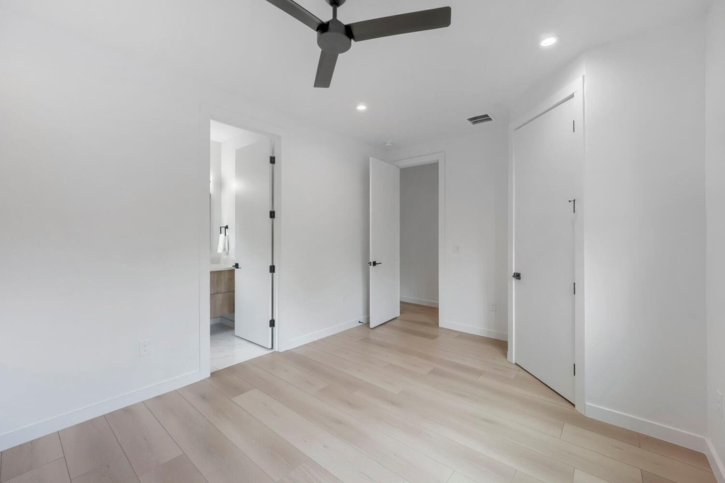 4805 Sara Dr - Photo 16