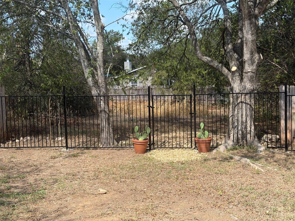 7708 Brodie Ln - Photo 21
