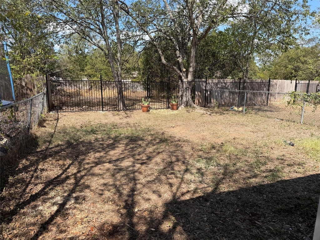 7708 Brodie Ln - Photo 19