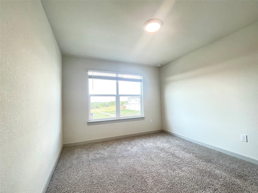 1917 Daleside Ln - Photo 16