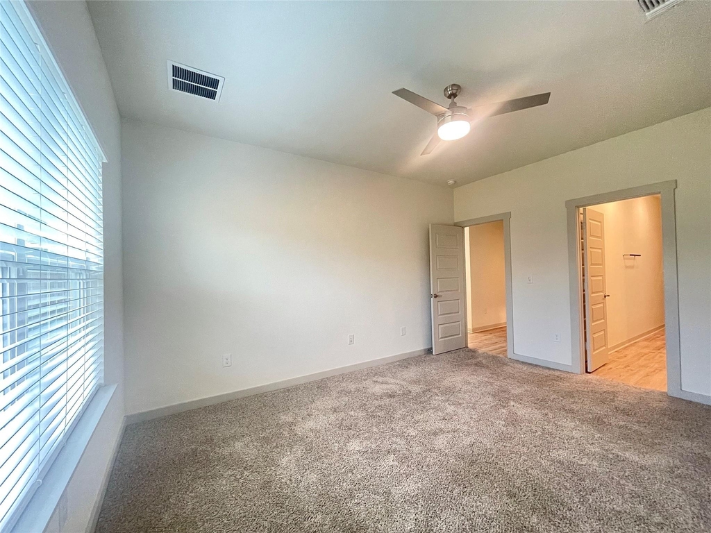 1917 Daleside Ln - Photo 12