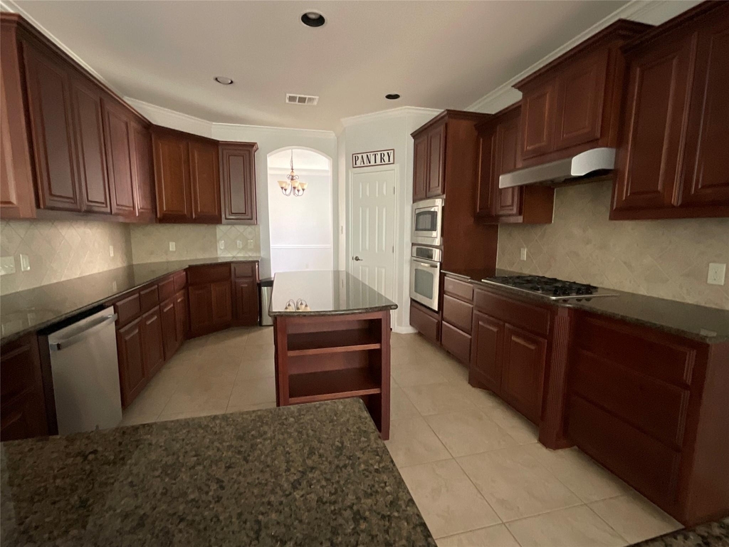 212 Choke Canyon Ln - Photo 11