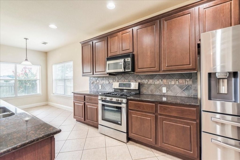 3831 Aqua Ln - Photo 10
