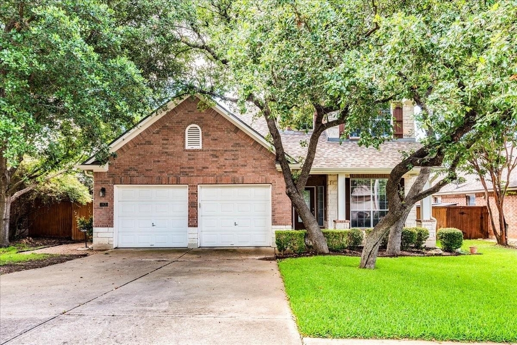3831 Aqua Ln - Photo 0