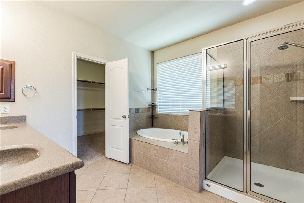 3831 Aqua Ln - Photo 21