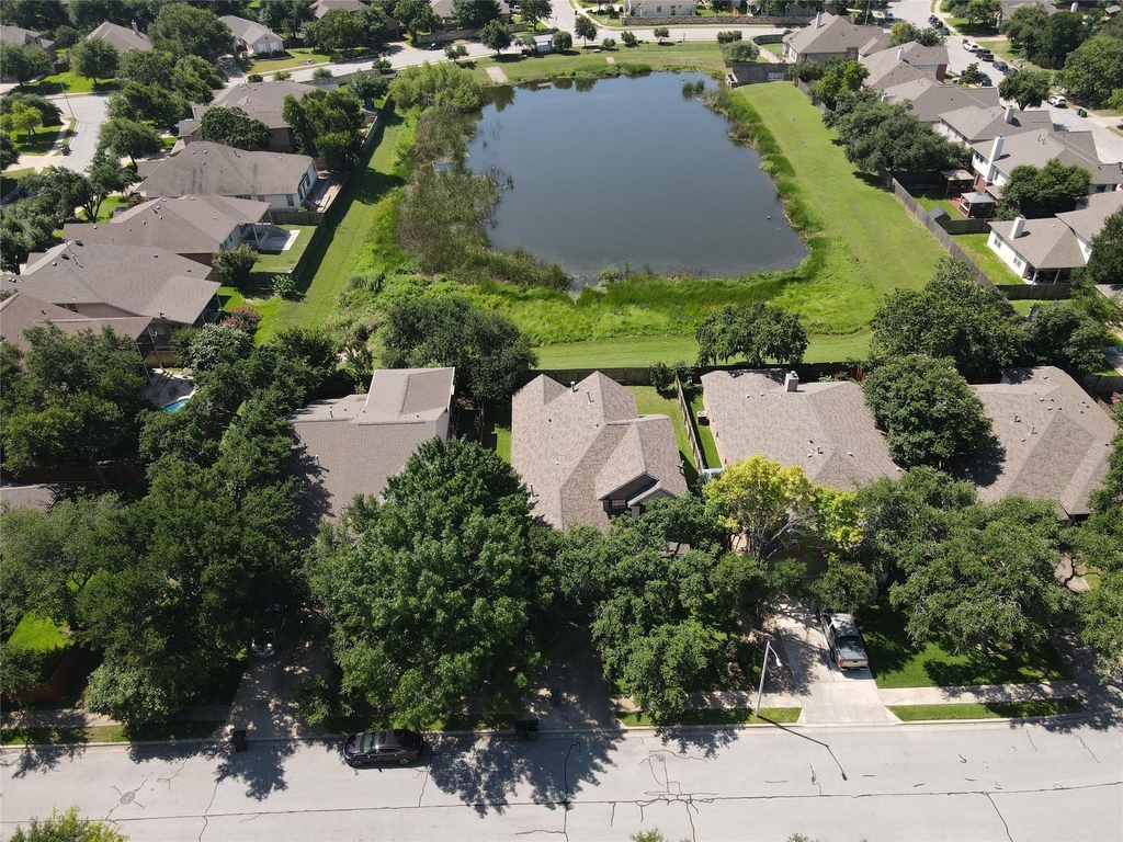 3831 Aqua Ln - Photo 33