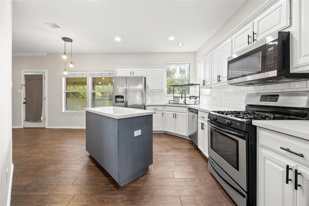 13217 Rochester Ln - Photo 6