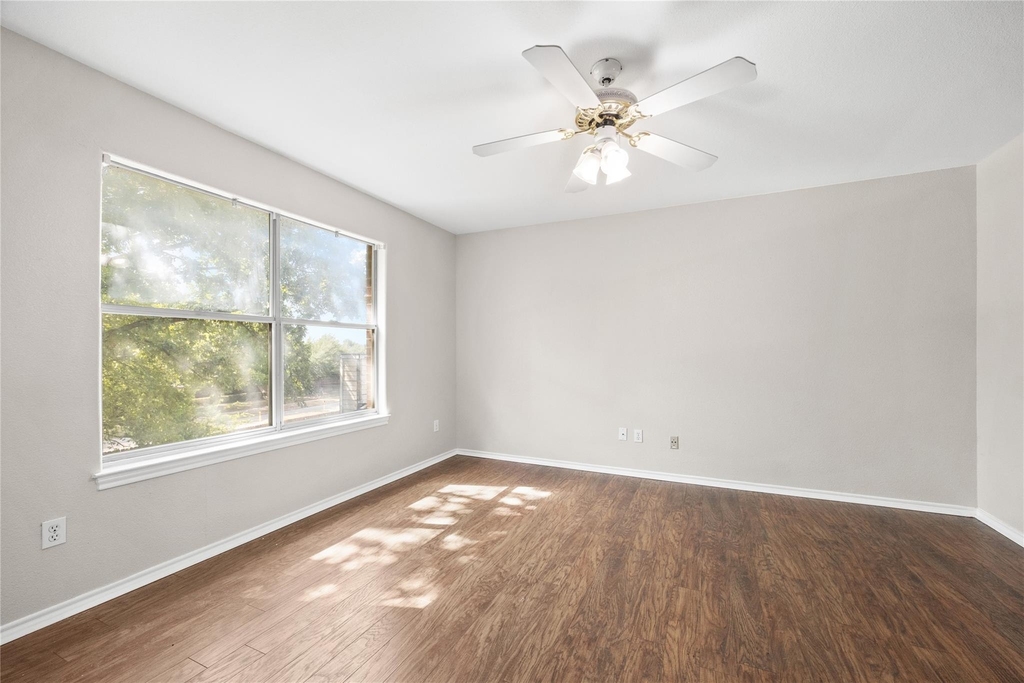13217 Rochester Ln - Photo 19