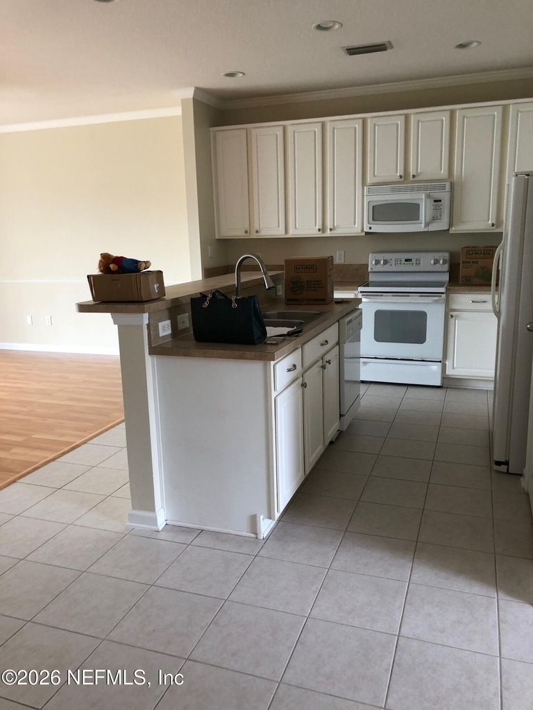 7126 Stonelion Circle - Photo 19