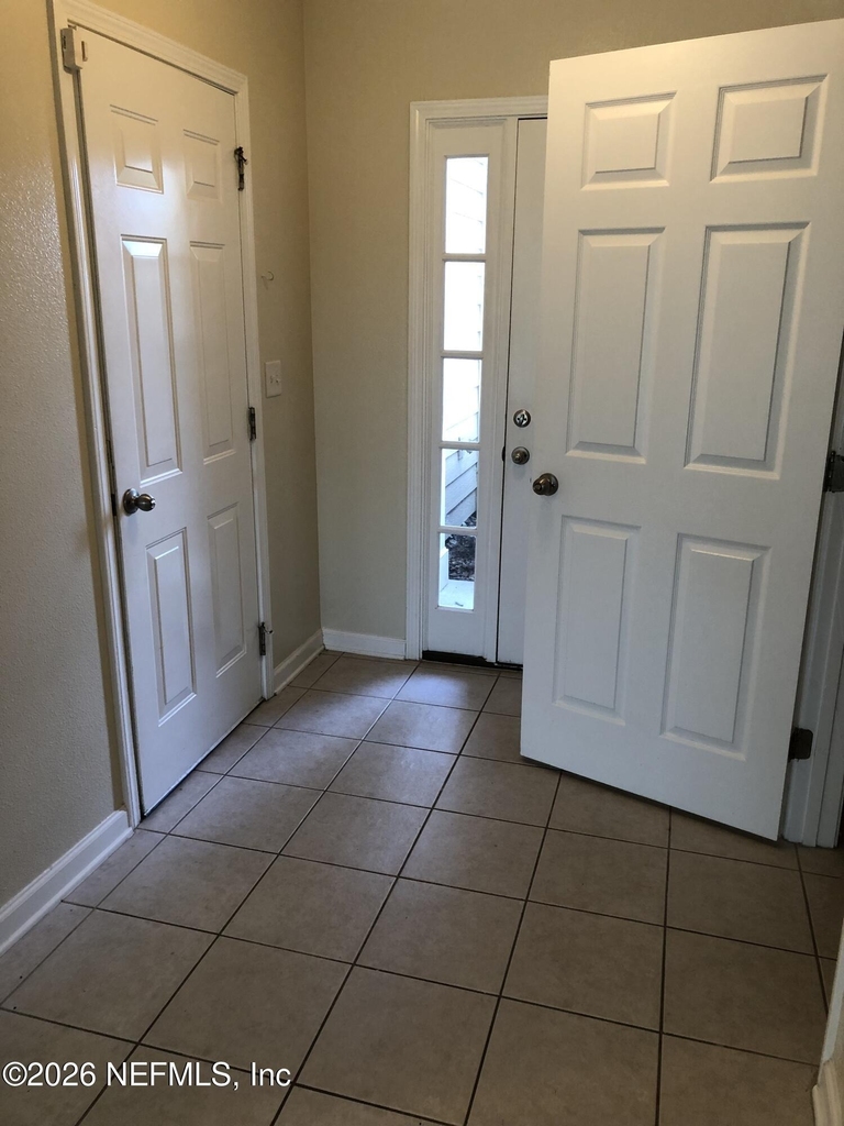 7126 Stonelion Circle - Photo 2