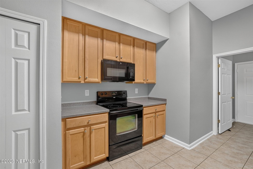 13241 Mendenhall Place - Photo 16