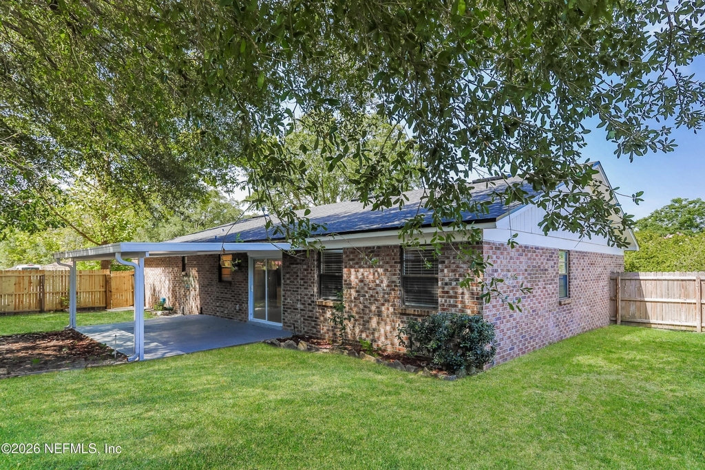 6349 Faulkner Drive - Photo 8