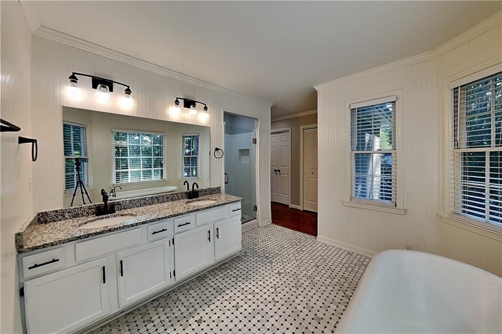 2427 Brookvine Lane - Photo 7