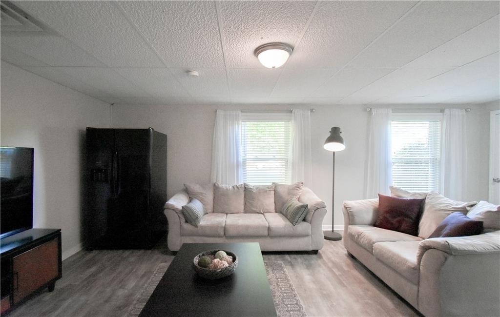 2304 Boardwalk - Photo 4