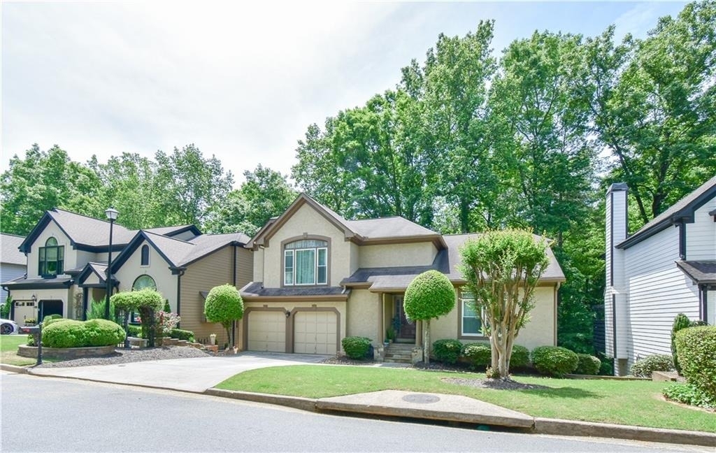 3115 Park Chase - Photo 1
