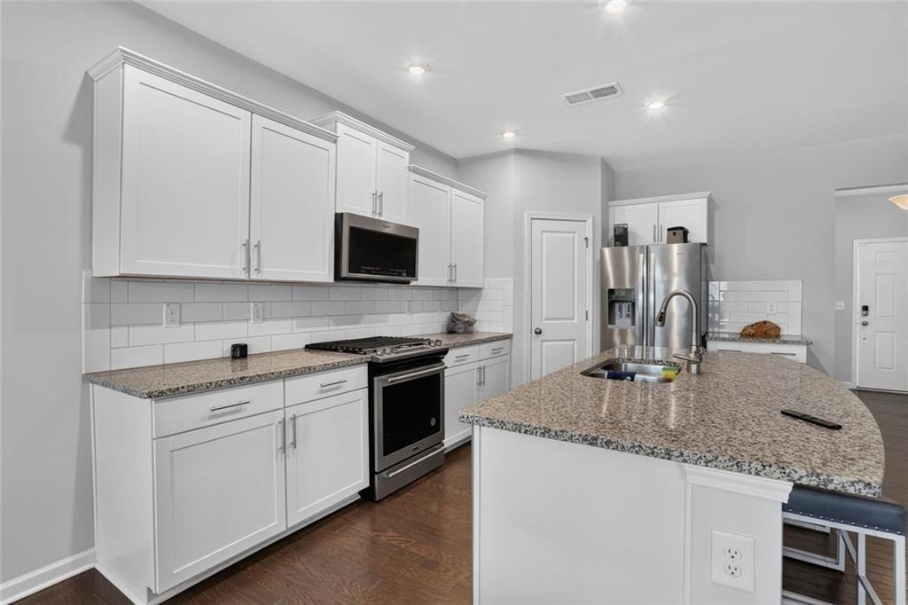 616 Blue Ash Court - Photo 14