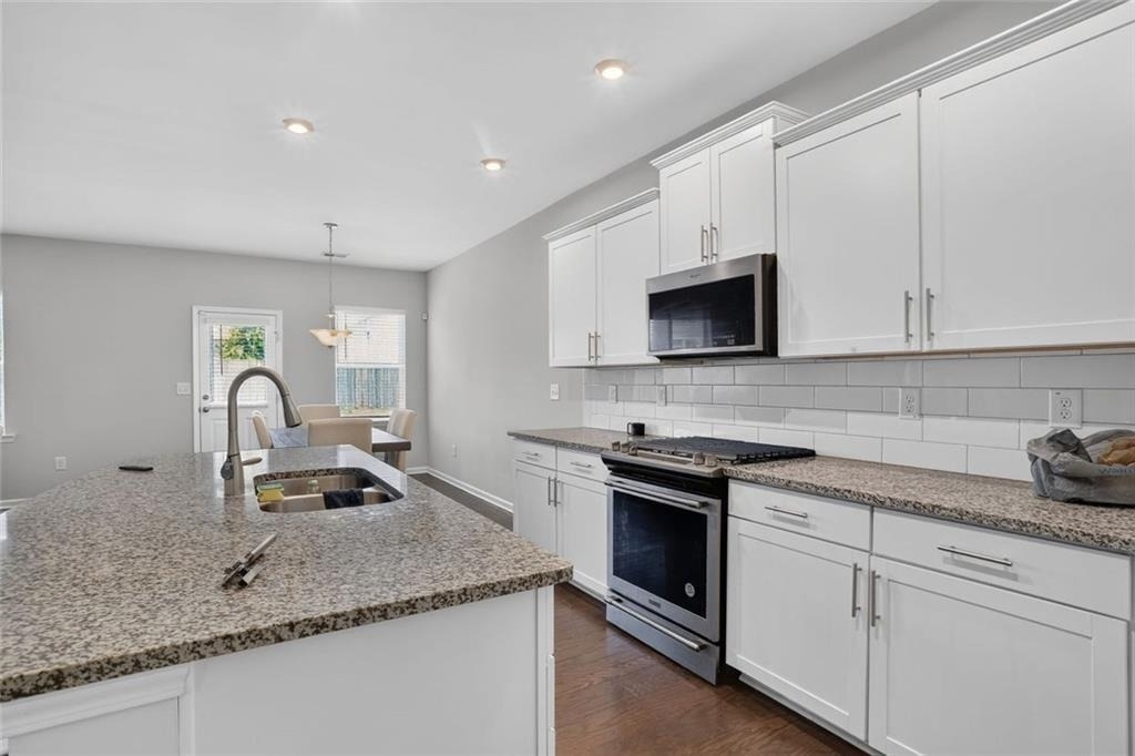616 Blue Ash Court - Photo 15