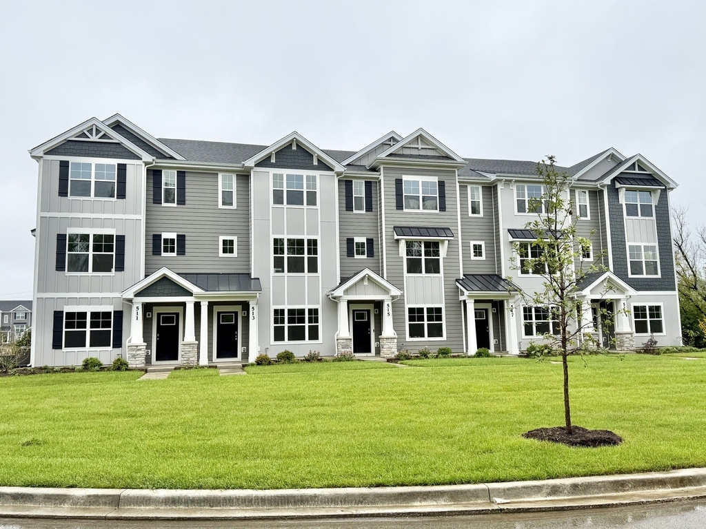 513 Yosemite Way - Photo 0
