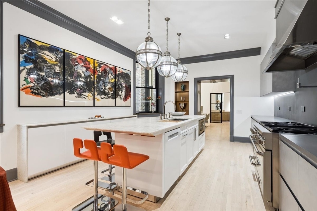 1318 N Astor Street - Photo 29