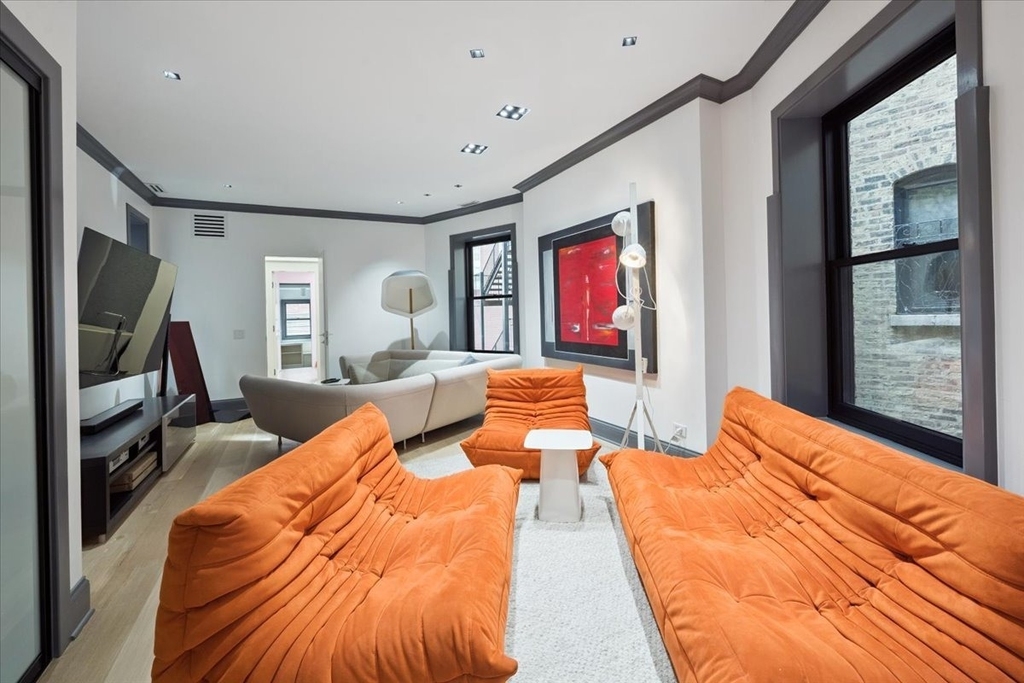 1318 N Astor Street - Photo 48