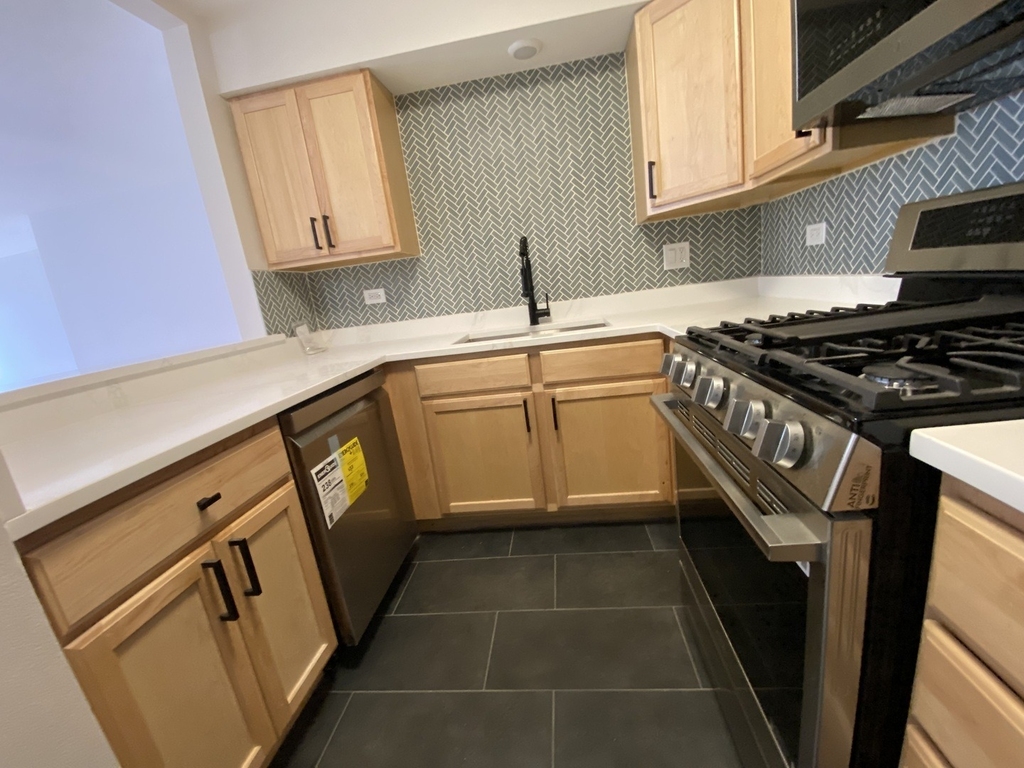 1455 W Fullerton Avenue - Photo 12