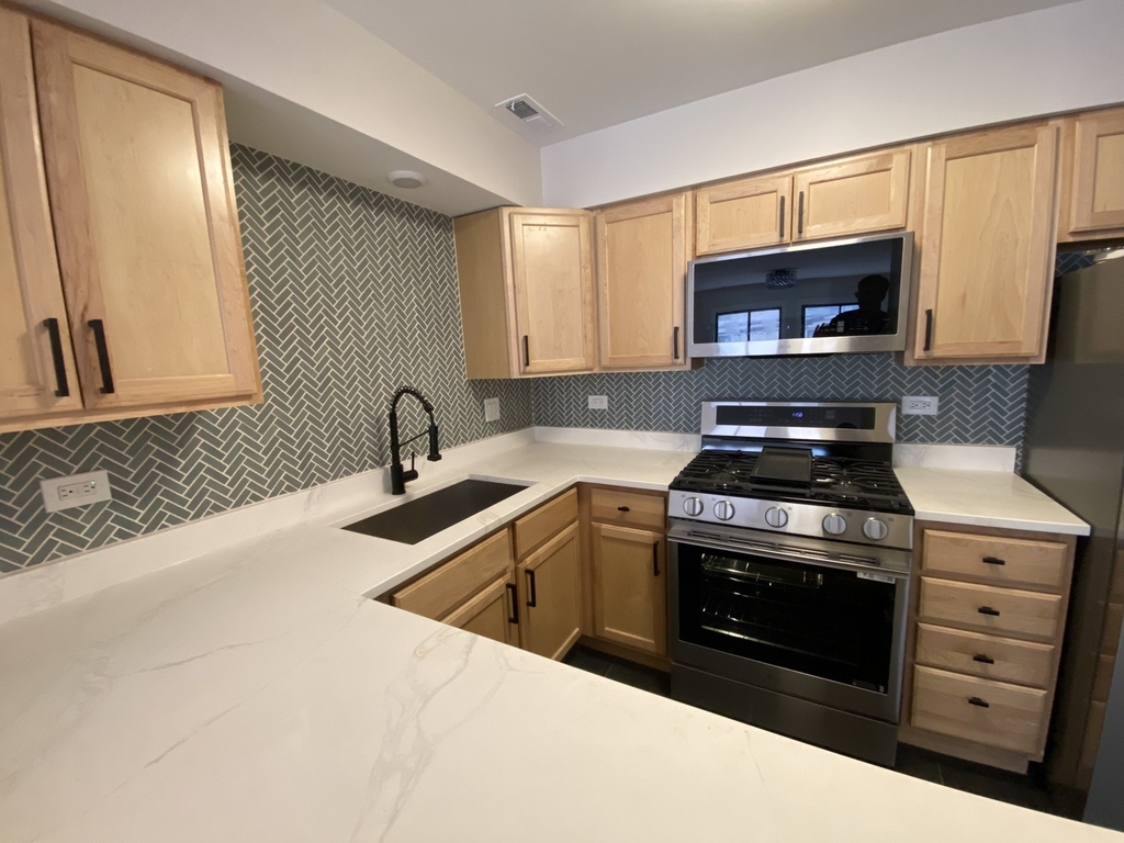 1455 W Fullerton Avenue - Photo 10