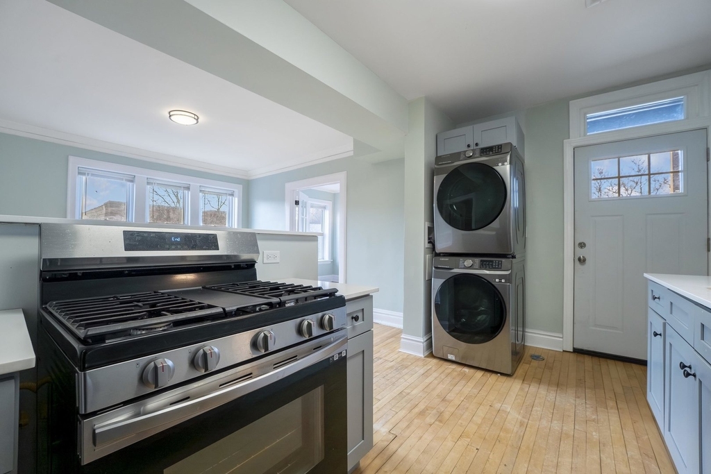 845 Lyman Avenue - Photo 4