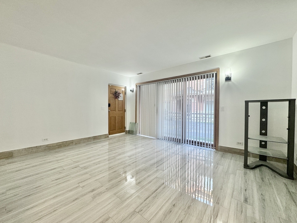 5965 N Northwest Highway - Photo 6
