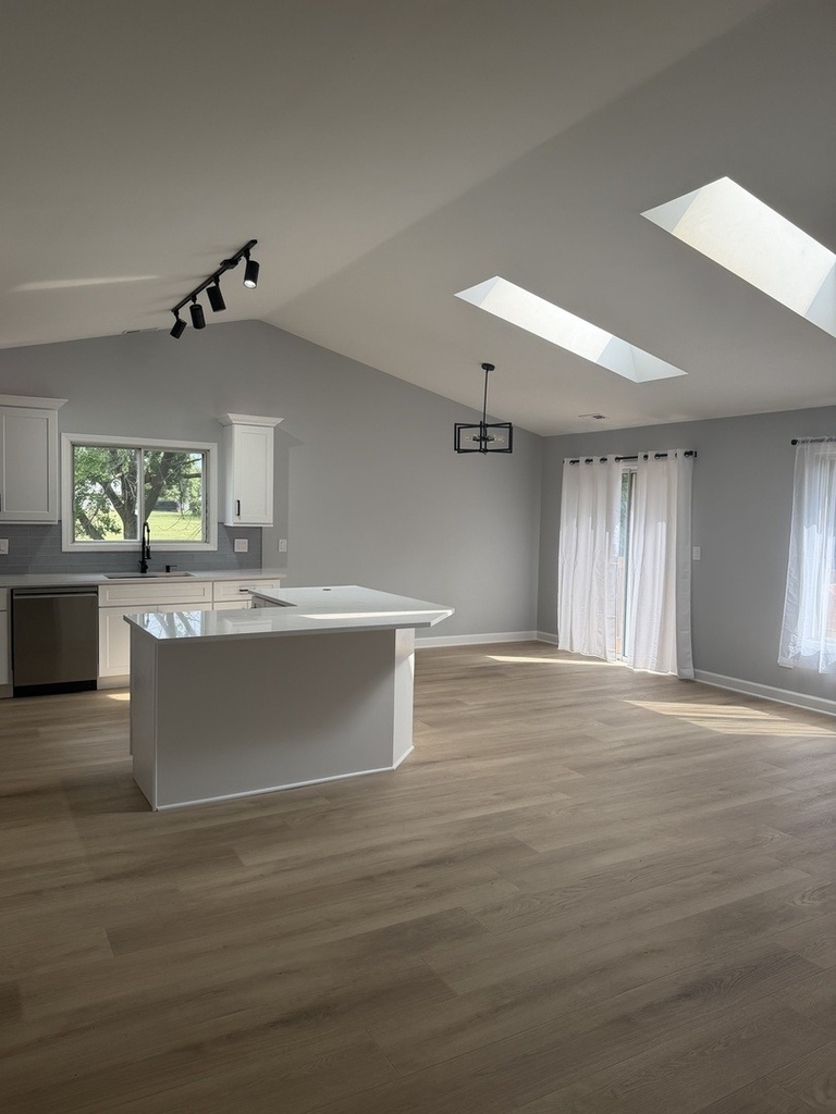 2436 W Salem Court - Photo 7
