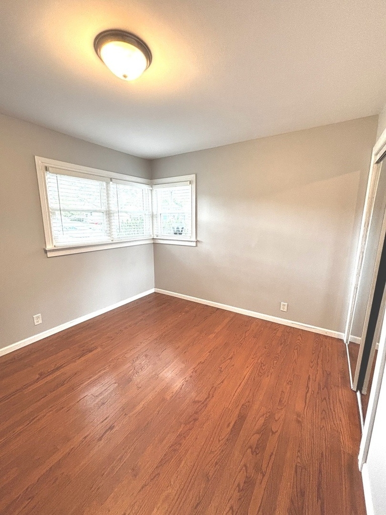 333 S Yale Avenue - Photo 9