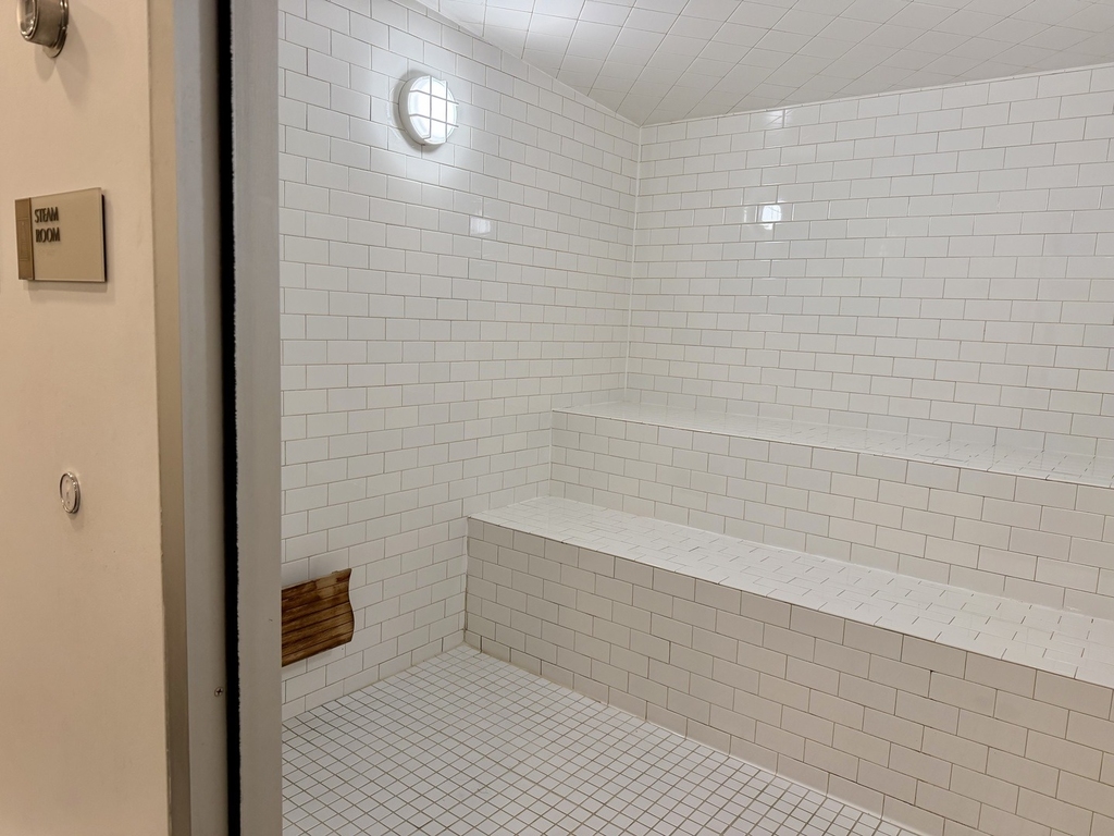 310 S Michigan Avenue - Photo 21
